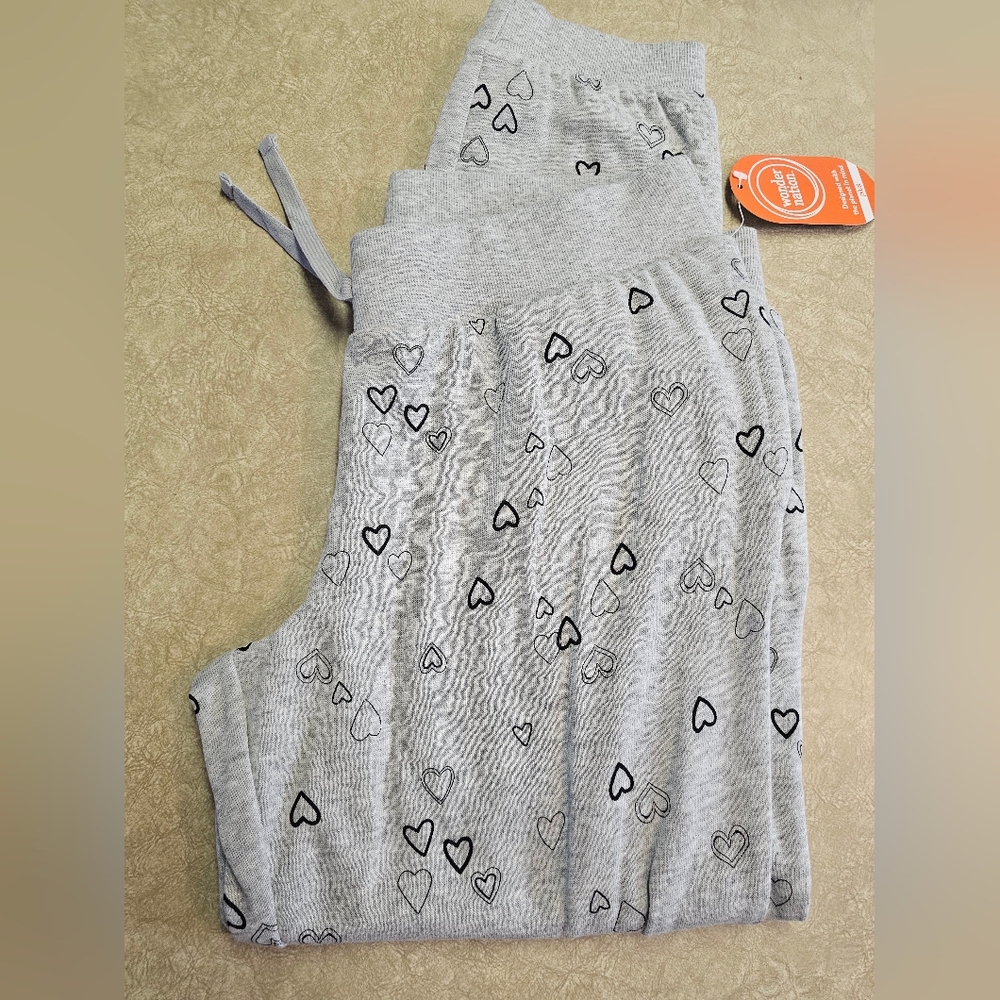 Girls Grey Heart Pattern Jogger Pants Plus